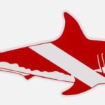 TRIDENT TIBURÓN EN BANDERA DE BUCEO (DS39)